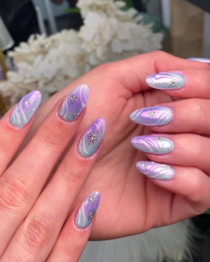 Idée d’ongles violets, ongles violets clairs