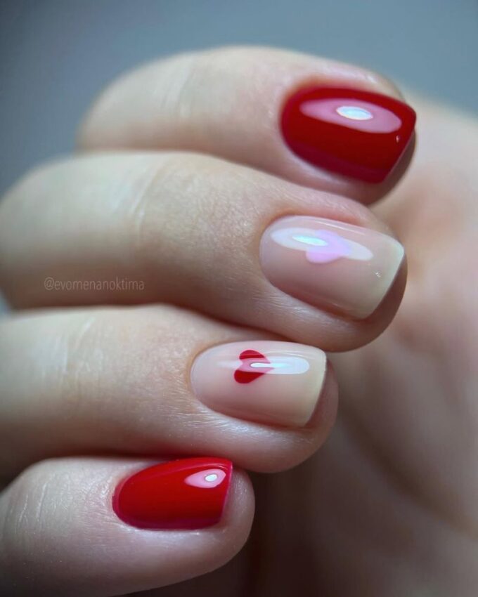 Ongles courts, ongles rouges Saint-Valentin