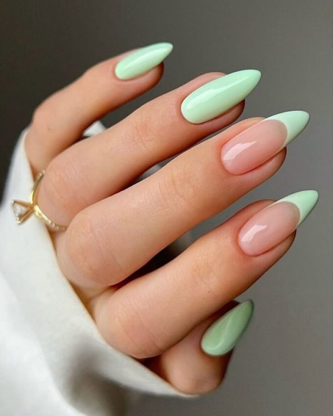 Ongles élégants, ongles vert menthe