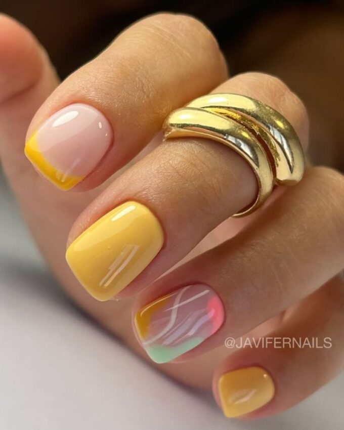 Ongles jaunes, ongles printaniers mignons