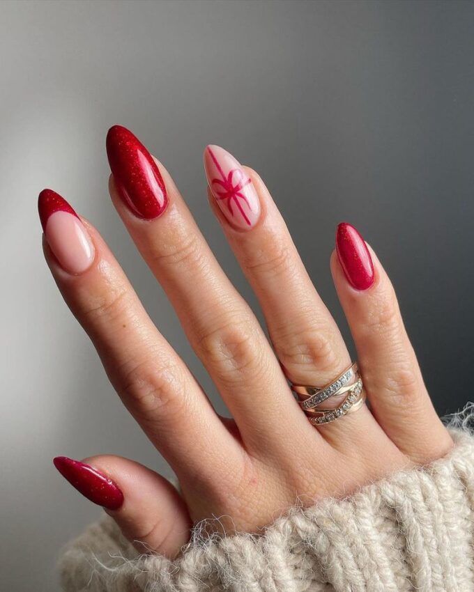 Ongles de Noël élégants, nail art de Noël avec nœud