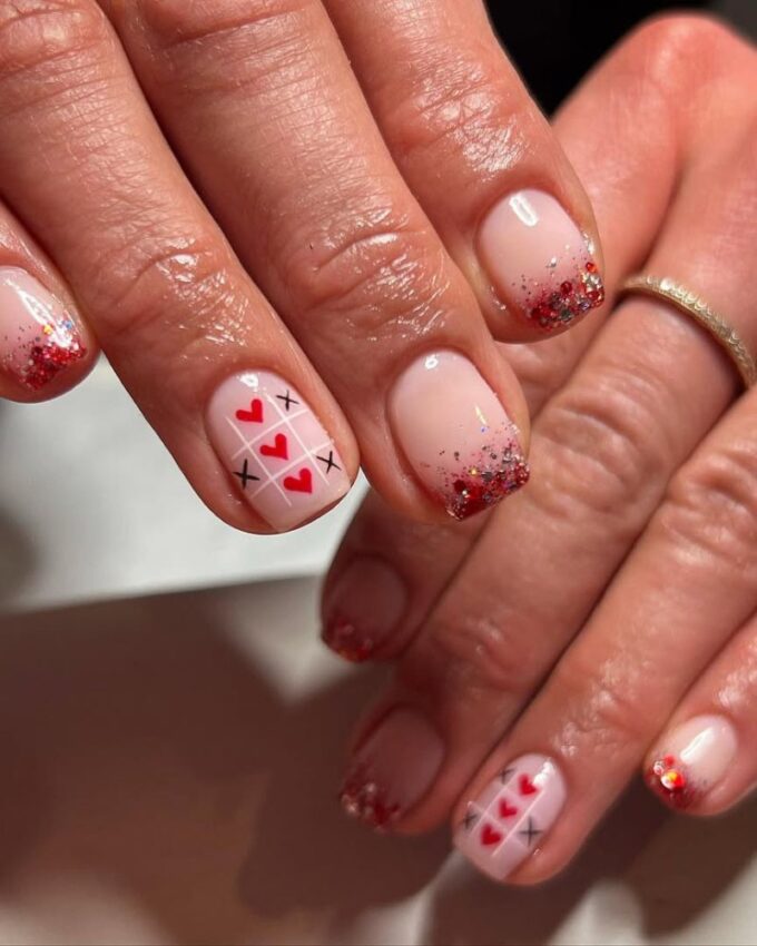 Ongles mignons Saint-Valentin, ongles rouges