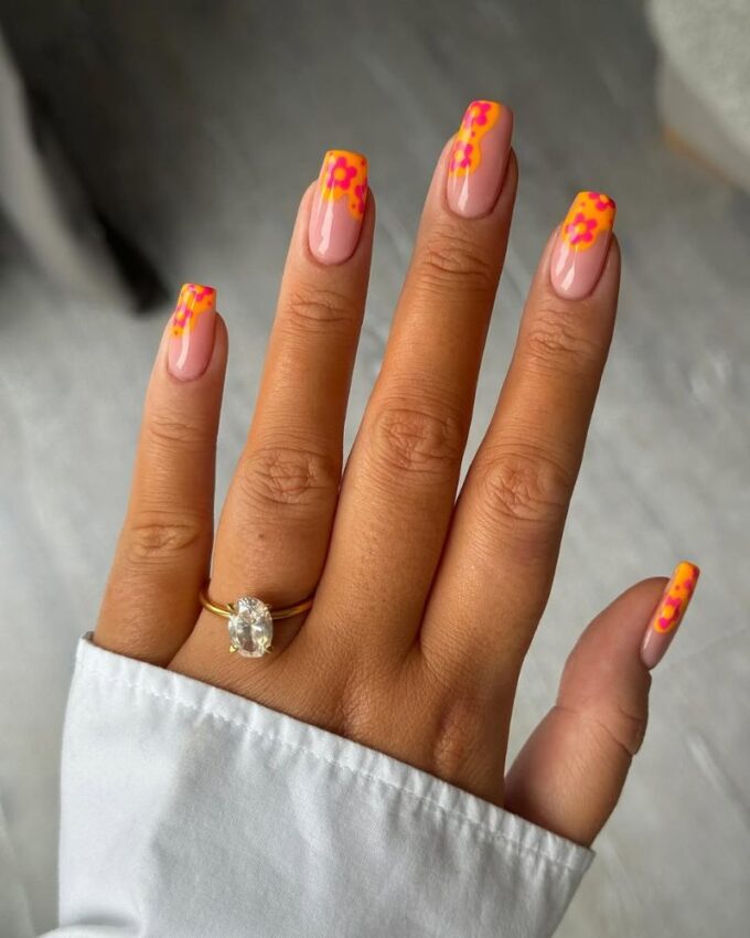 Оngles orange, ongles de printemps, design French original