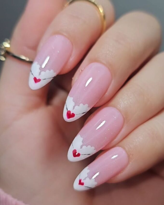 Ongles mignons Saint-Valentin, nail art cœur